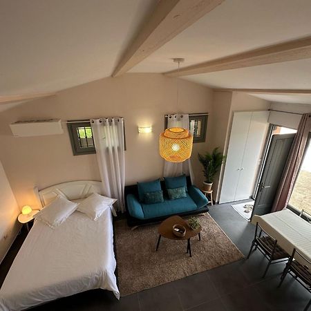 Studio Calme Et Agreable Avec Acces Jardin Partage Le Bar-sur-Loup Bagian luar foto